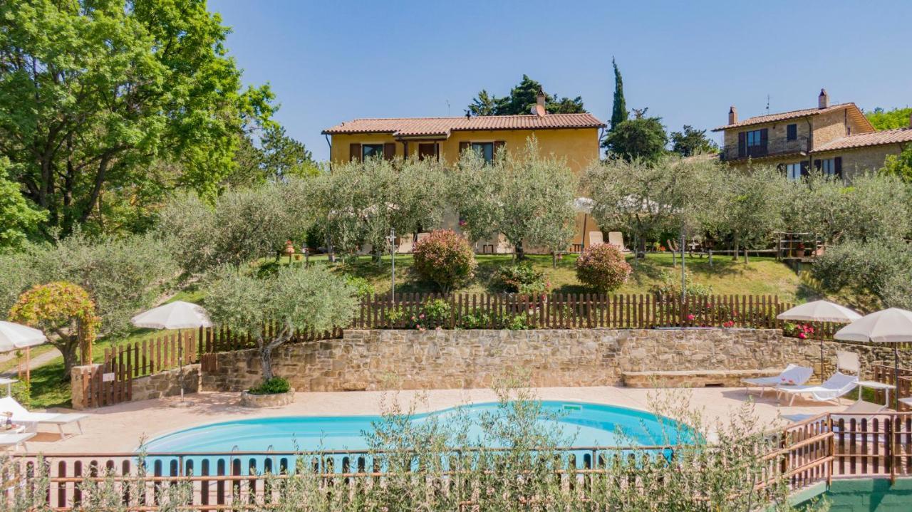 Agriturismo Le Dolci Colline Valfabbrica Exterior photo